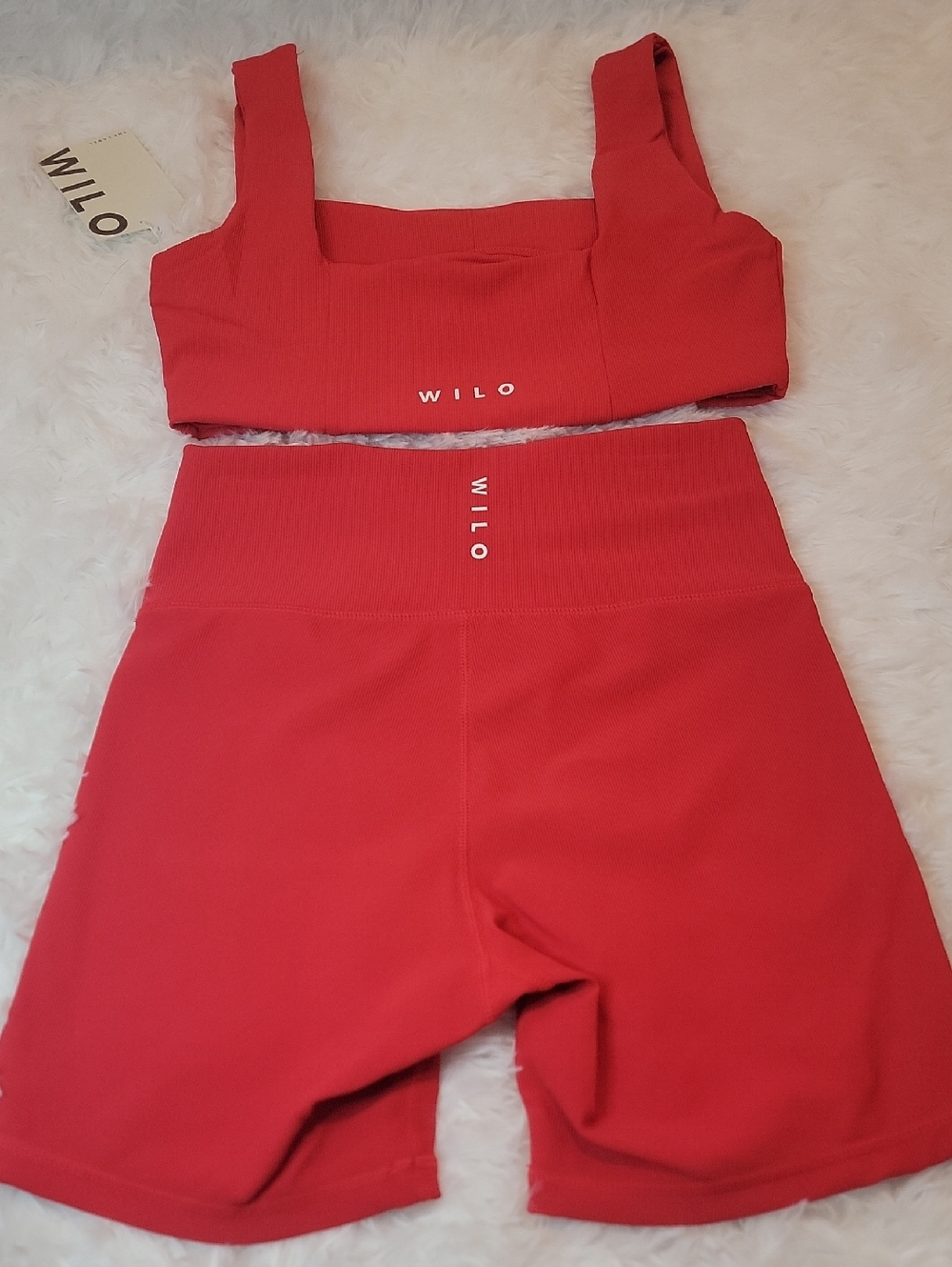 NWT WILO The Label Red Ribbed Sports Bra and High-Waist Bike Shorts Set. Small